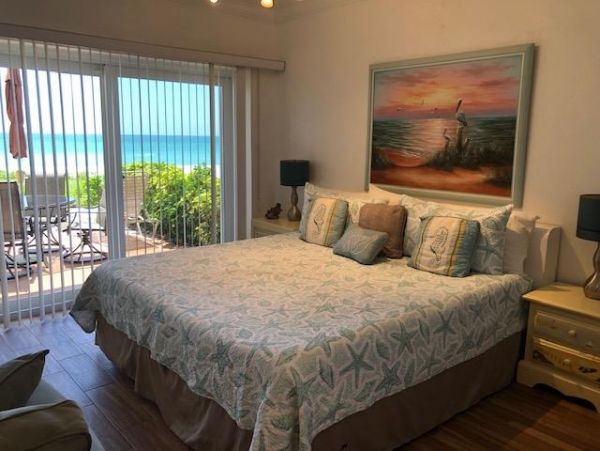 Longboat Studio with Gulf Views