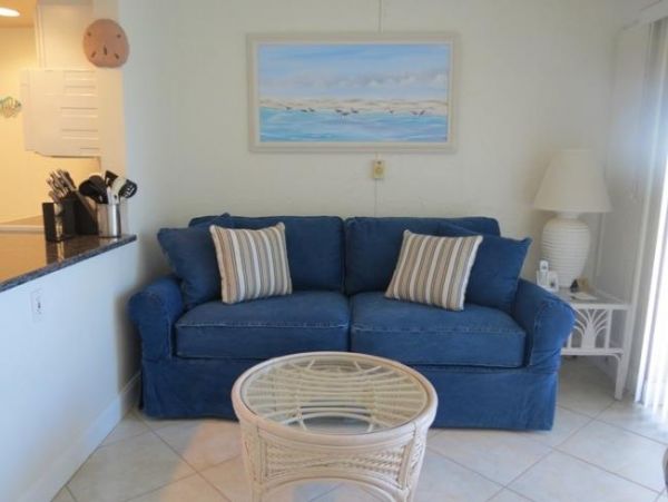 First floor walk out unit with Full Gulf View with 2 double beds