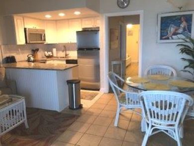 One Bedroom Gulf Front Vacation Condo in Longboat Key - additional view, photo 4