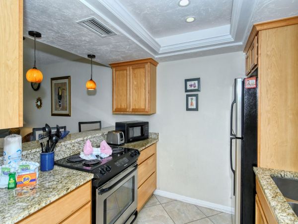 One Bedroom Gulf Views Siesta Key Condo Sleeps 4