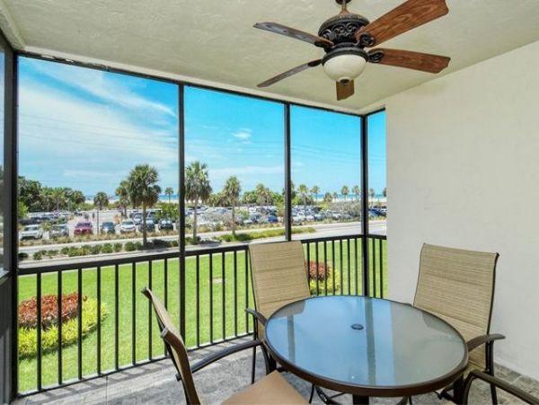Siesta Key Condo 887576