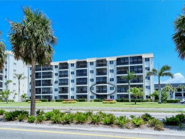 Siesta Key Condo 887576