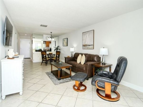 Siesta Key Condo 887576
