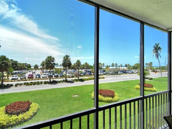 Siesta Key Condo 887576