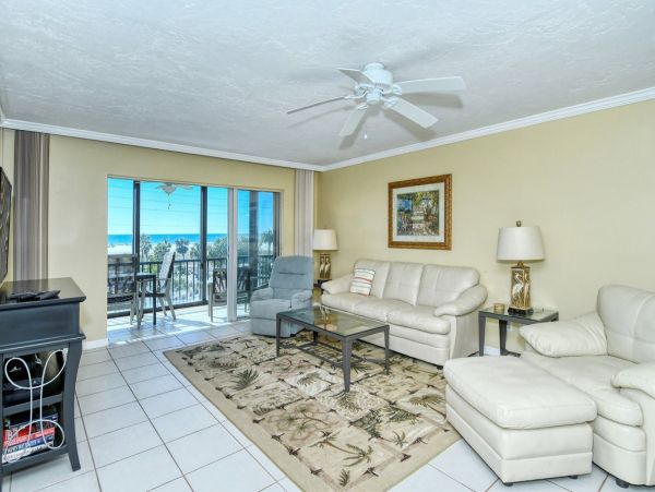 A Great Siesta Key Rental Across From Beach