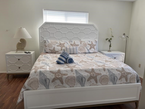 3 Bedroom Beach Rental Siesta Key - Across the street from beach