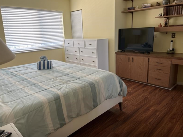 3 Bedroom Beach Rental Siesta Key - Across the street from beach