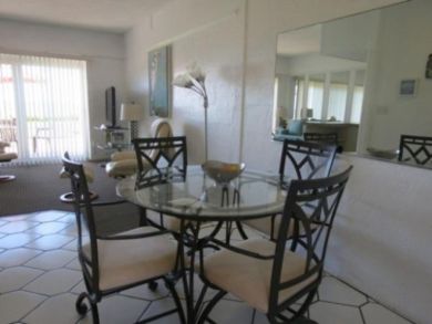 Dining Area Seats Four Dining Area Seats Four