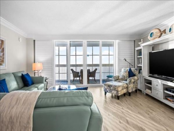 Beach Condo in Siesta Key Two Bedrooms Sleeps Six Gulf View