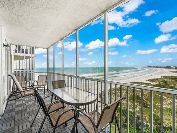 Siesta Key 2 Bedroom Beachfront Vacation Condo