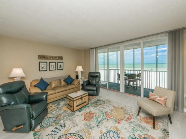 Vacation Condo in Highrise with the Best Lanai and Beach Views!