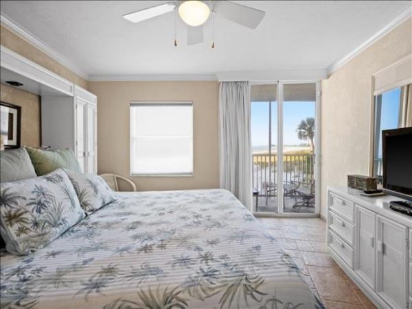 Stunning Siesta Key Beach Condo