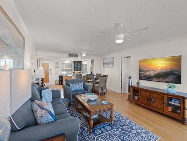 Luxury Siesta Key Beachfront Vacation Rental Gulf View Condo with Balcony & Pool
