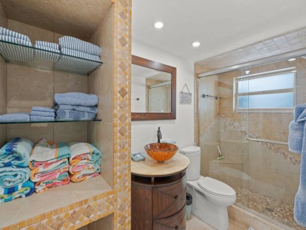 Luxury Siesta Key Beachfront Vacation Rental Gulf View Condo with Balcony & Pool