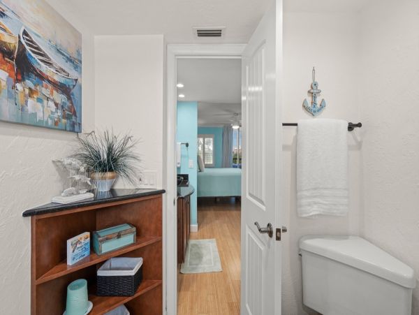Luxury Siesta Key Beachfront Vacation Rental Gulf View Condo with Balcony & Pool