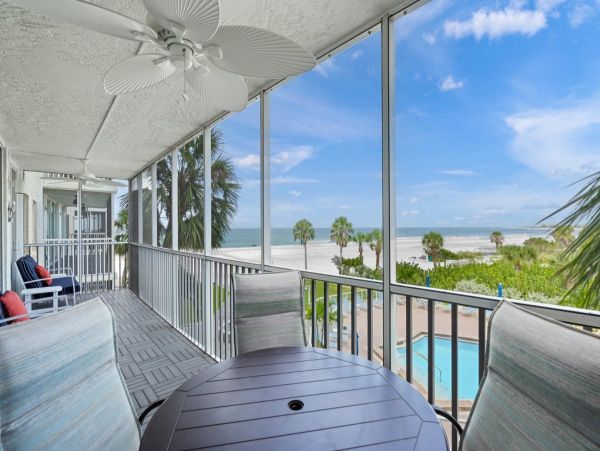 Luxury Siesta Key Beachfront Vacation Rental Gulf View Condo with Balcony & Pool