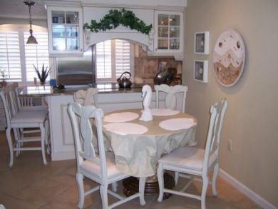 Dining room seats four