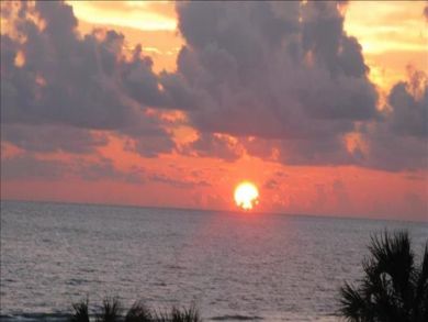 Siesta Key Two Bedroom Beach Condo Sleeps Six