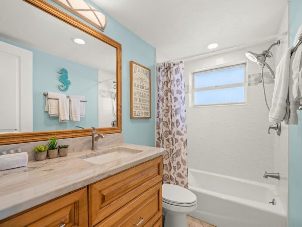 Gulf View Vacation Condo with 2 Bedrooms in Siesta Key