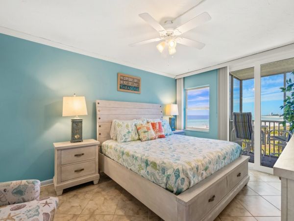 Gulf View Vacation Condo with 2 Bedrooms in Siesta Key