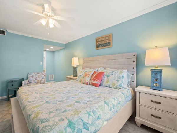Gulf View Vacation Condo with 2 Bedrooms in Siesta Key