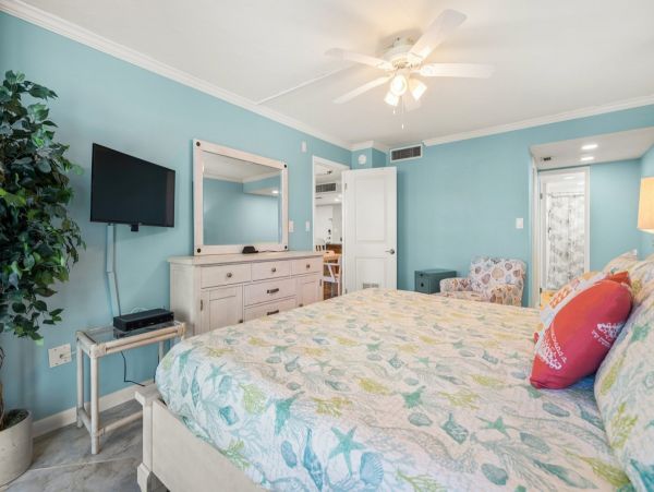 Gulf View Vacation Condo with 2 Bedrooms in Siesta Key