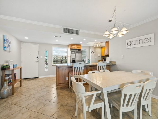 Gulf View Vacation Condo with 2 Bedrooms in Siesta Key