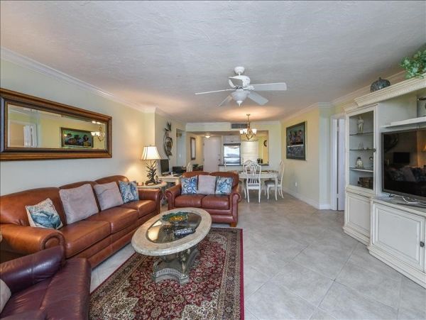 Siesta Key Oceanfront Vacation Rental - Gulf-View Condo on Crescent Beach