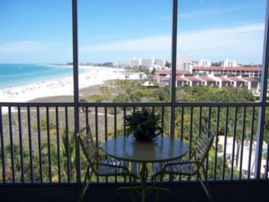 Beach Front Vacation Condo in Siesta Key, Florida Beach Front Vacation Condo in Siesta Key, Florida