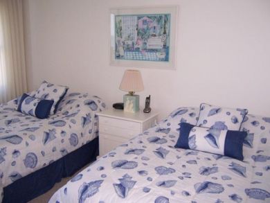 Great Value Two Bedroom Beach Condo with Community Pool