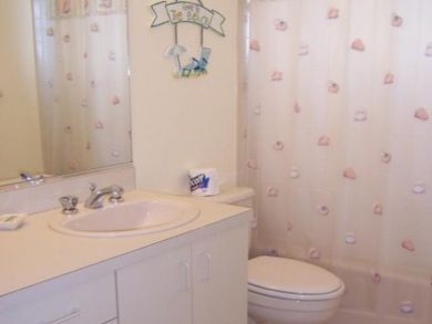 Great Value Two Bedroom Beach Condo with Community Pool