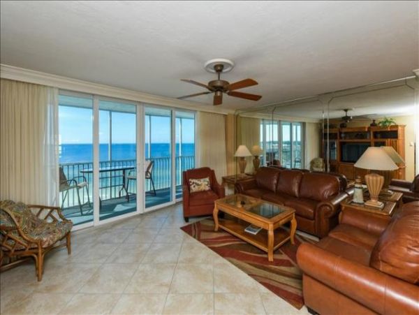 Luxury Two Bedroom Oceanfront Condo with Stunning Views