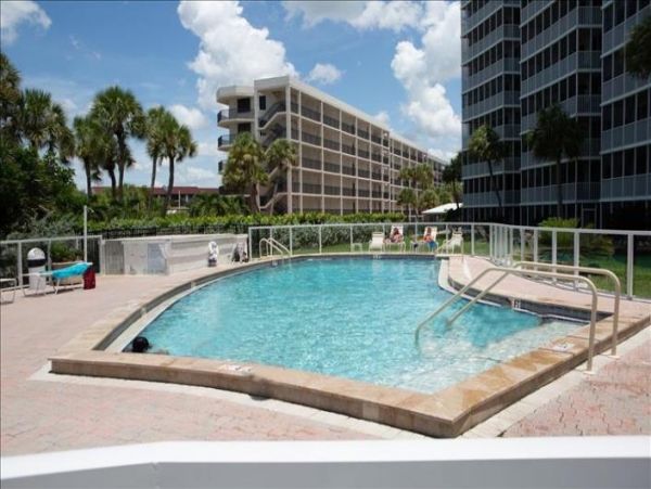 Siesta Key Two Bedroom Gulf View Vacation Condo