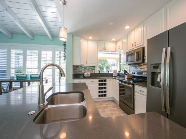 A stunning Beach House on Anna Maria with Private Pool