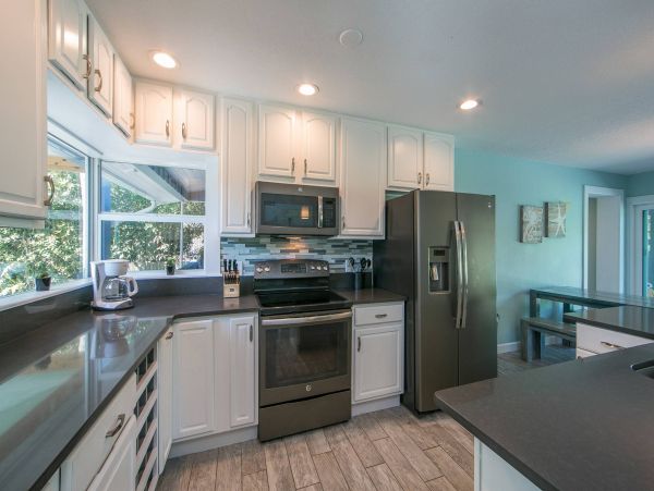 A stunning Beach House on Anna Maria with Private Pool