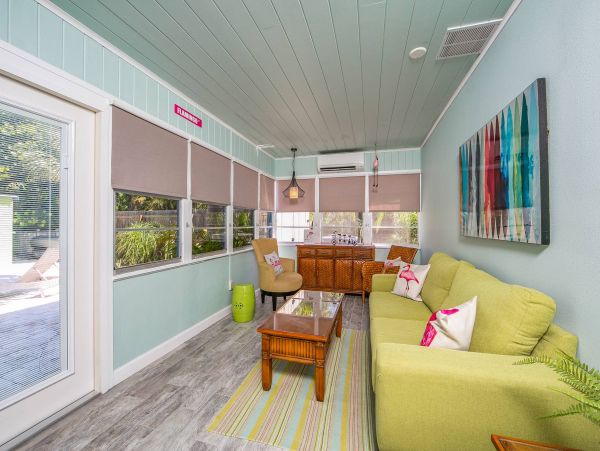 A stunning Beach House on Anna Maria with Private Pool