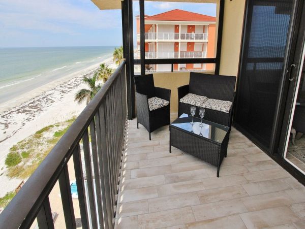 Indian Shores Beachfront Vacation Rental Gulf Coast 3-Bedroom Condo
