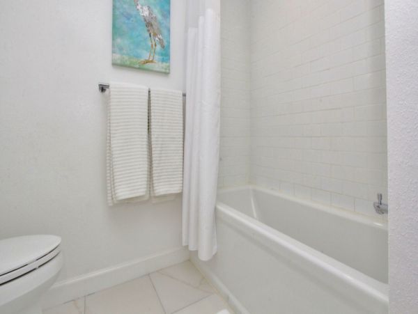 Indian Shores Beachfront Vacation Rental Gulf Coast 3-Bedroom Condo