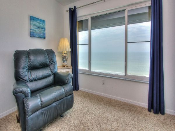Indian Shores Beachfront Vacation Rental Gulf Coast 3-Bedroom Condo