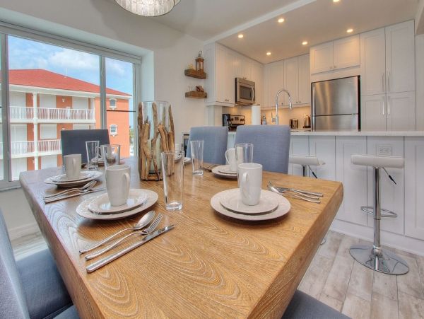 Indian Shores Beachfront Vacation Rental Gulf Coast 3-Bedroom Condo
