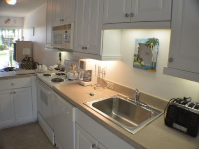 Value Priced Studio for Rent on Siesta Key