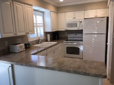 Siesta Key Value Rental Property with One Bedroom Pool