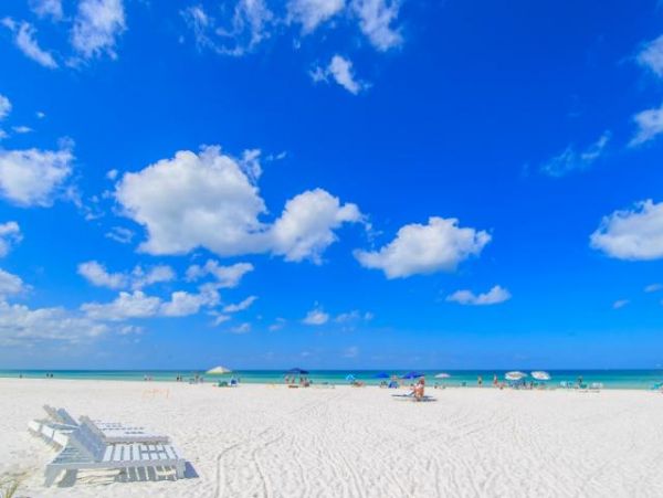 Stunning 2 Bedroom Gulf Front Rental on Siesta Key Florida
