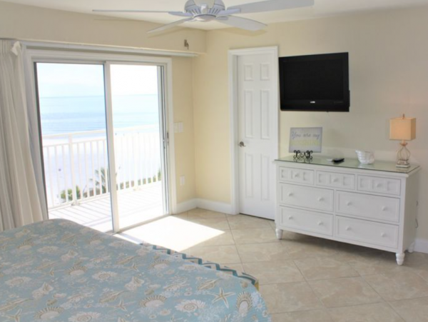 Stunning 2 Bedroom Gulf Front Rental on Siesta Key Florida