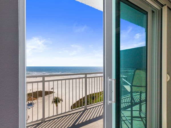 Two Bedroom Beach Rental on Siesta Keys Beach