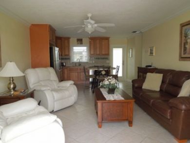 Stunning Siesta Key Vacation Condo One Bedrooms Sleeps Four