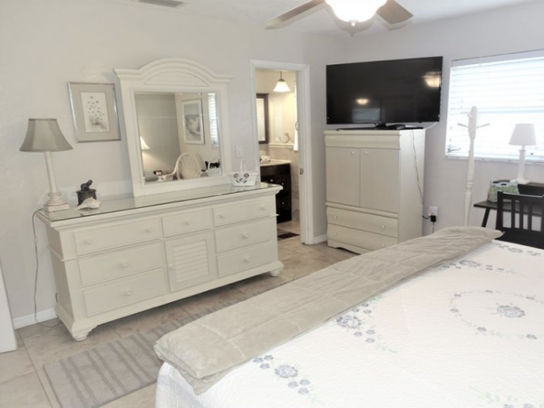 Siesta Key Vacation Condo Two Bedrooms Sleeps Six  - Value