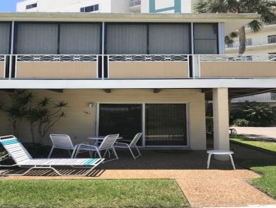 Siesta Key One Bedroom Vacation Condo with Pool