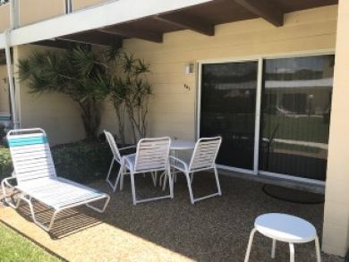 Siesta Key One Bedroom Vacation Condo with Pool