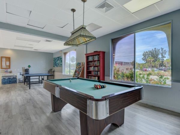 Ideal Two-Bedroom Condo Near Sieta Key Beach - Your Perfect Vacation Awaits